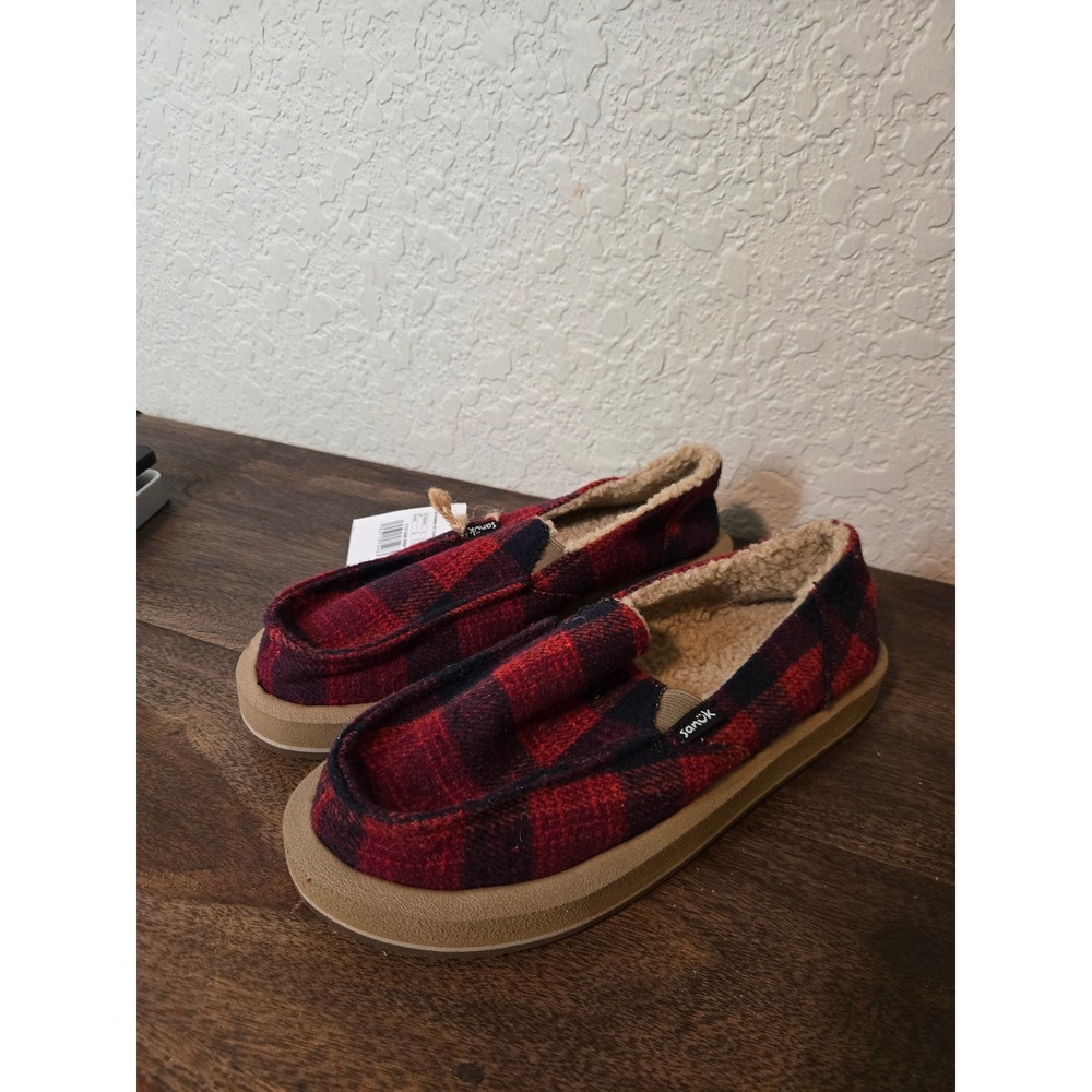 Sanuk Donna ST Chill Red Black Buffalo Plaid Faux Fur Lined Loafers 1121298 RBF